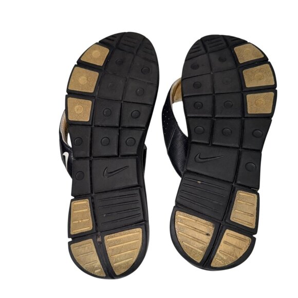 (25150) Nike Women's Black Flip Flops Comfort Foot Bed Size 9 - Picture 4 of 4